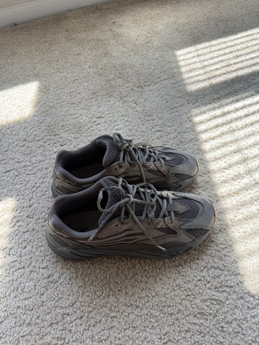 Yeezy size 5 - yeezy,
